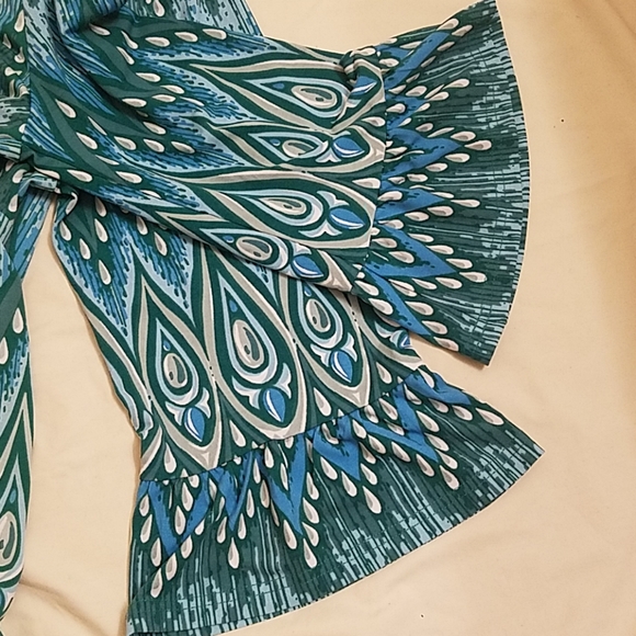 Bob Mackie Wearable Art 3/4 sleeve tunic. NWOT - Picture 4 of 6